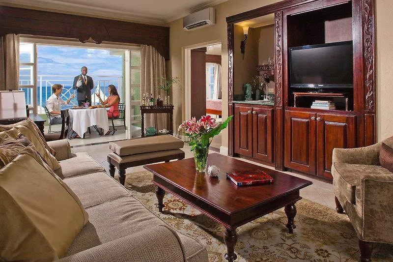 Sandals Grande Riviera Beach & Villa Golf Resort Ocho Rios